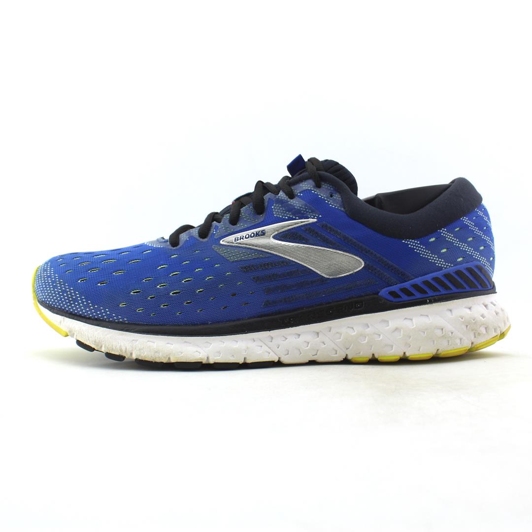 BROOKS TRANSCEND 6
