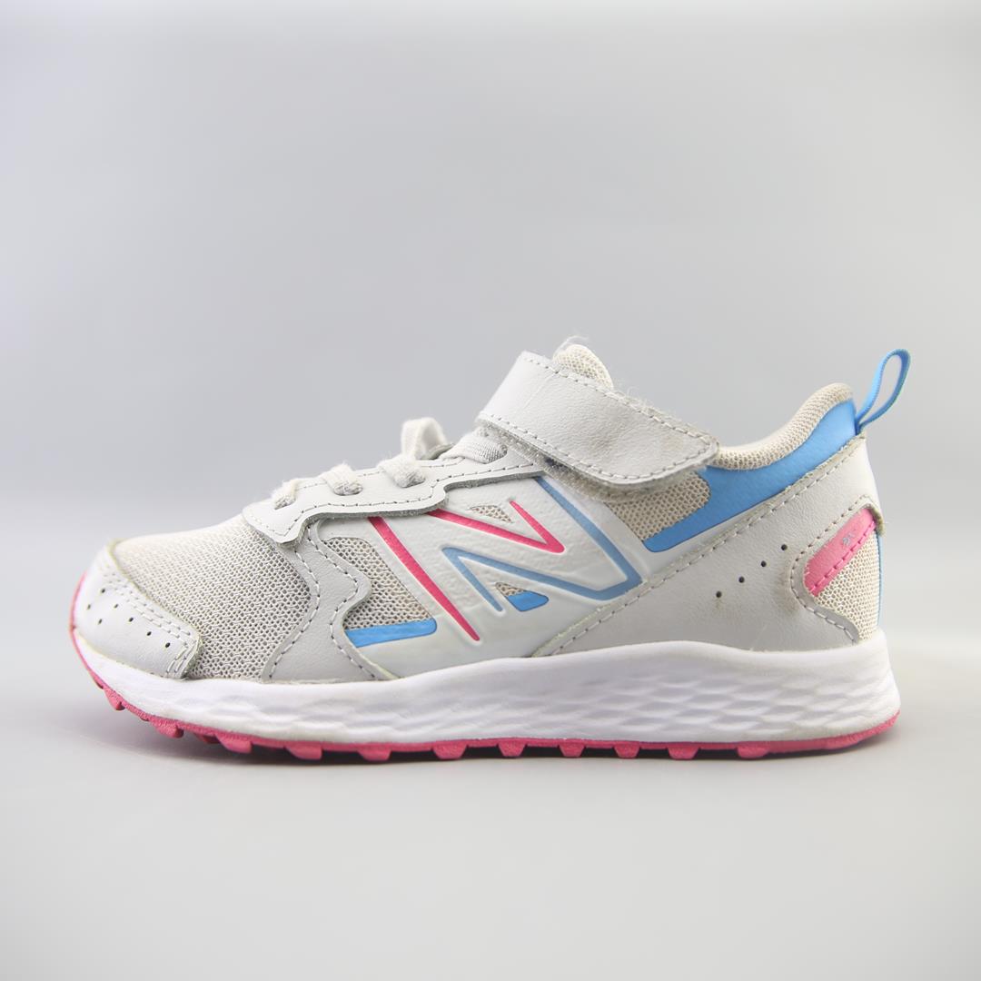 NEW BALANCE 650