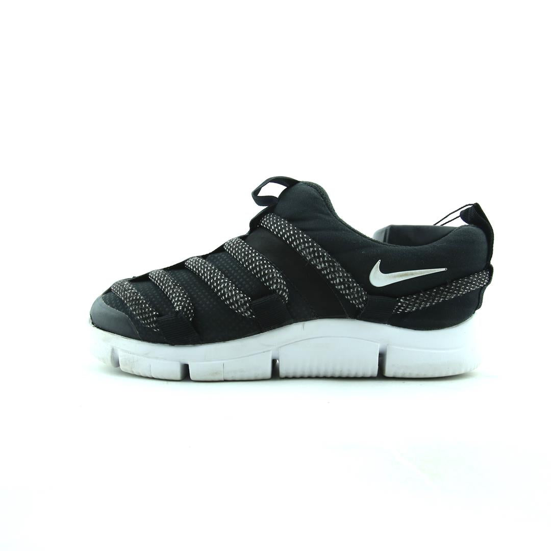 NIKE NOVICE BR