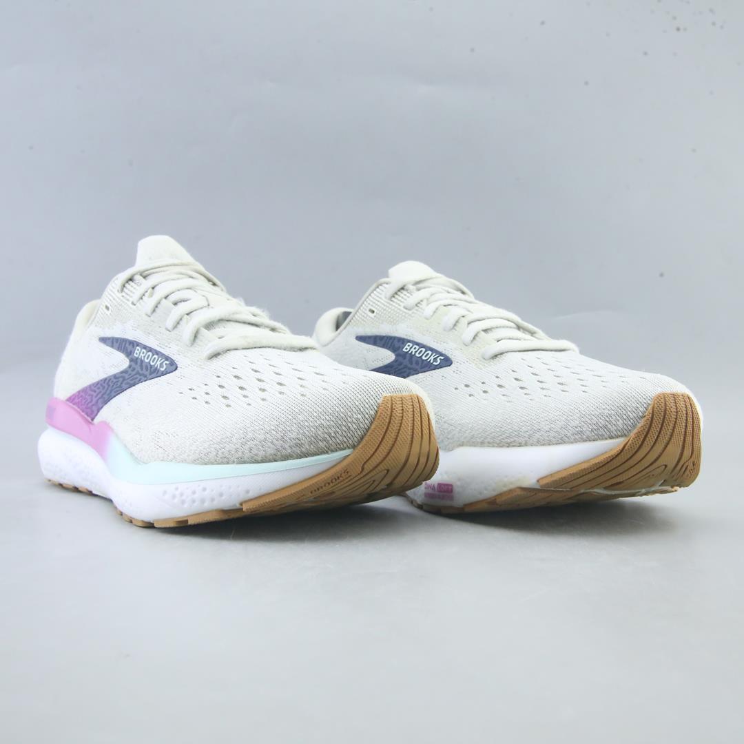 Buy Brooks Shoes Online In Pakistan