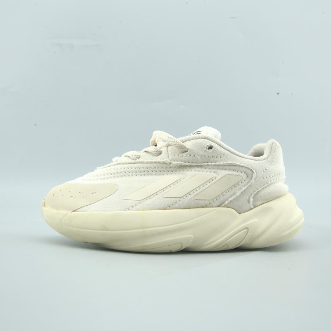 ADIDAS OLIZIA