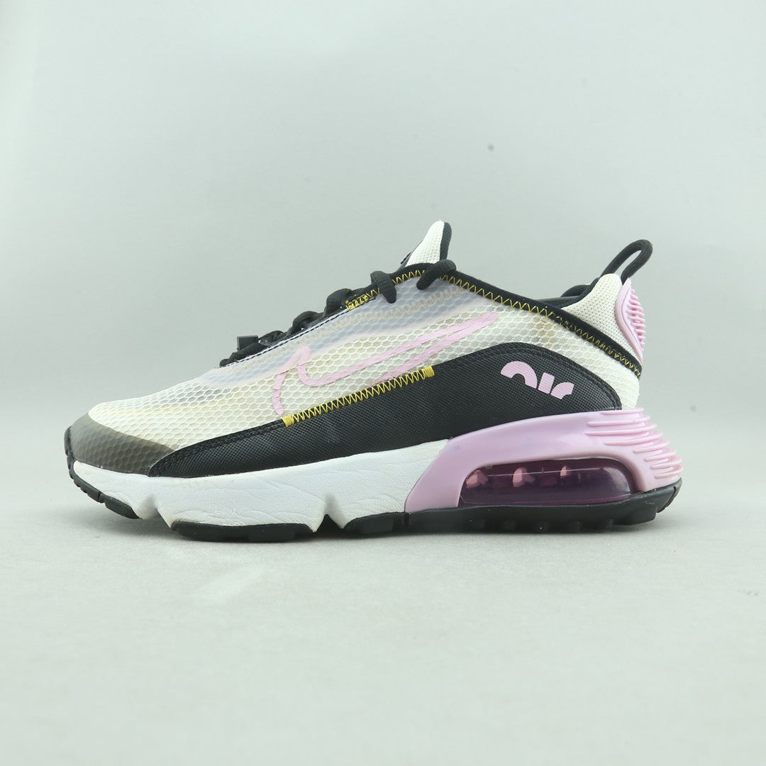NIKE AIR MAX 2090