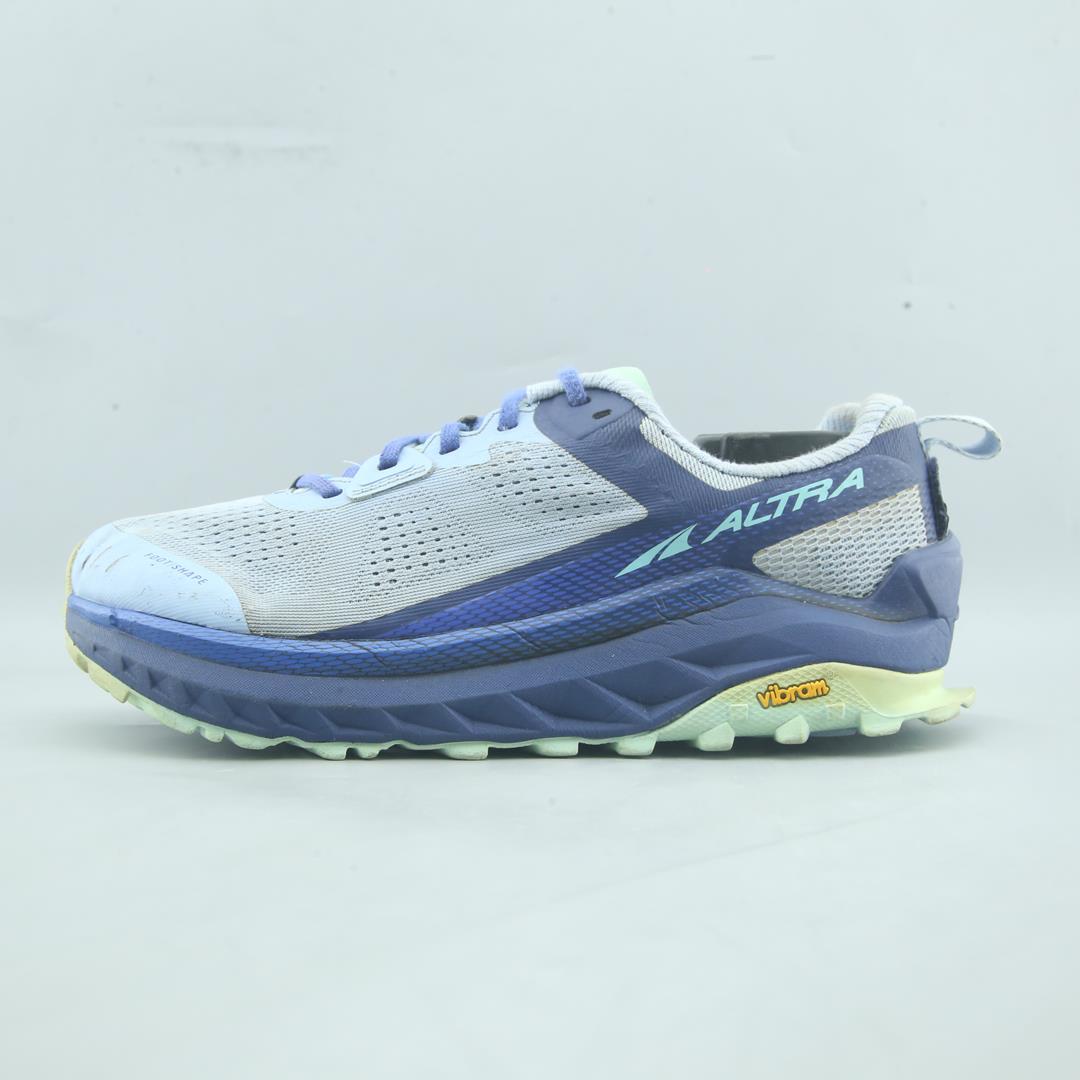 ALTRA OLYMPUS 4