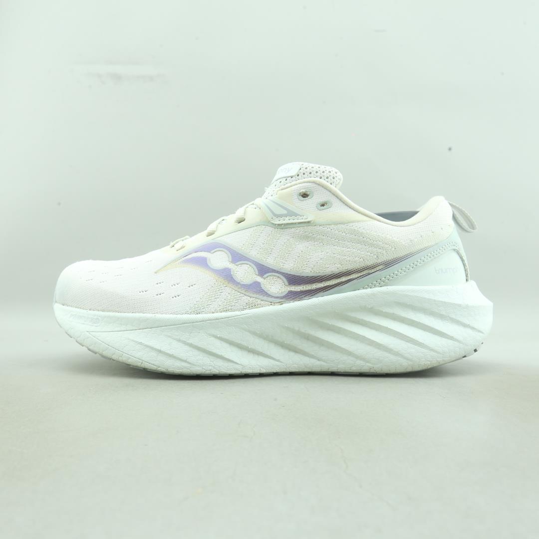 SAUCONY TRIUMPH 22