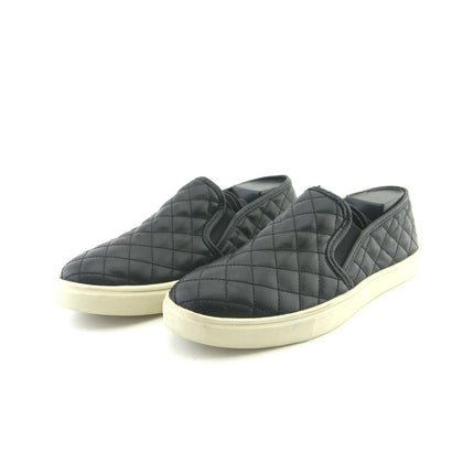 STEVE MADDEN .