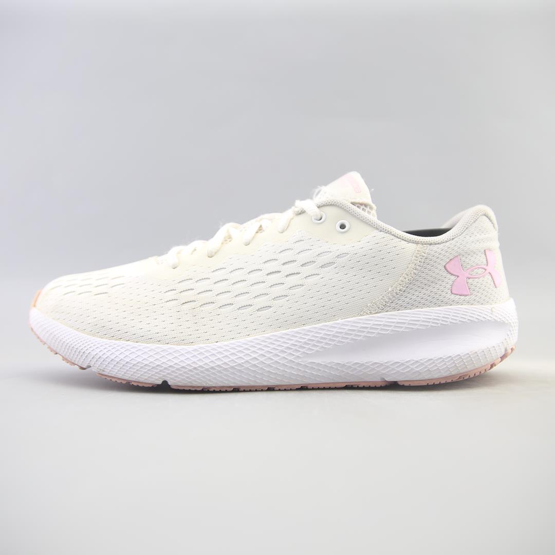 UNDER ARMOUR  CHARGED PURSUIT 2