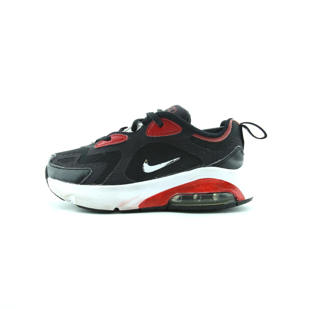 NIKE  AIR MAX 200
