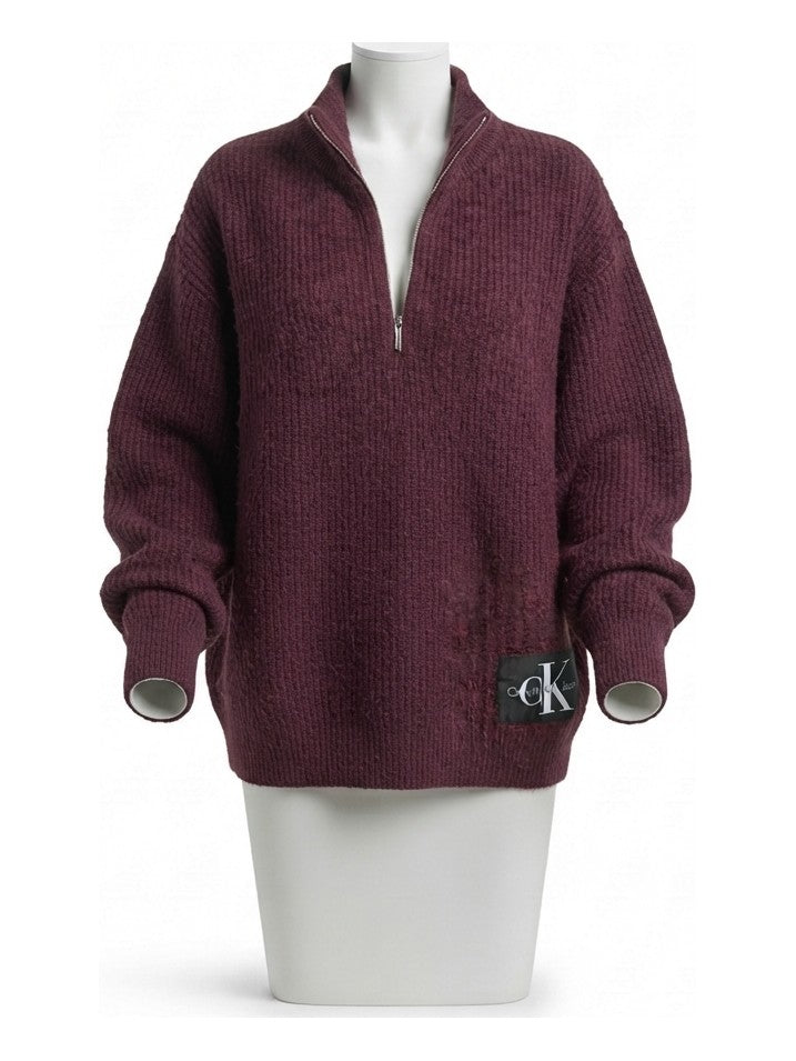 Preloved Calvin Klein women's sweater, size L, on a mannequin