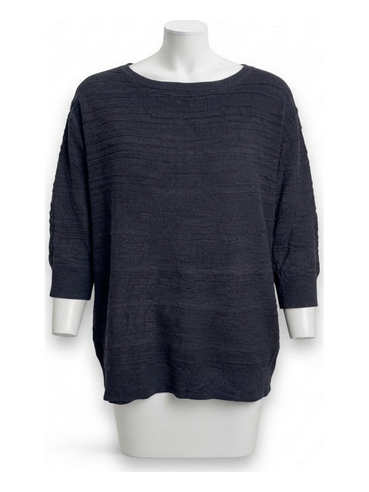 Preloved Calvin Klein women's sweater, size S, on a mannequin