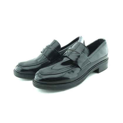 STEVE MADDEN .