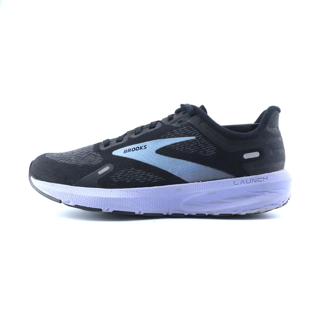BROOKS LAUNCH 9