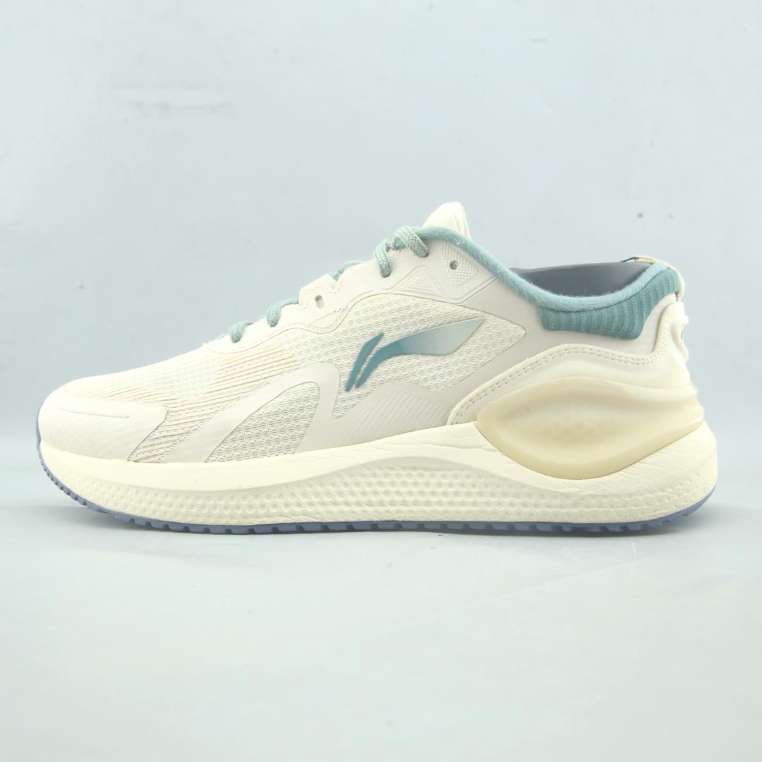 LI-NING EAZGO