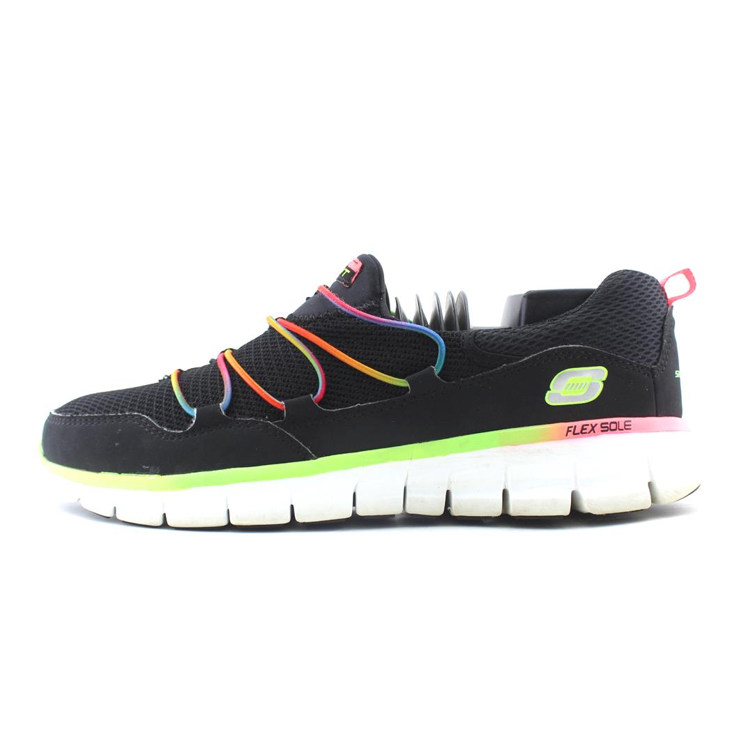 SKECHERS SYNERGY - LOVING LIFE