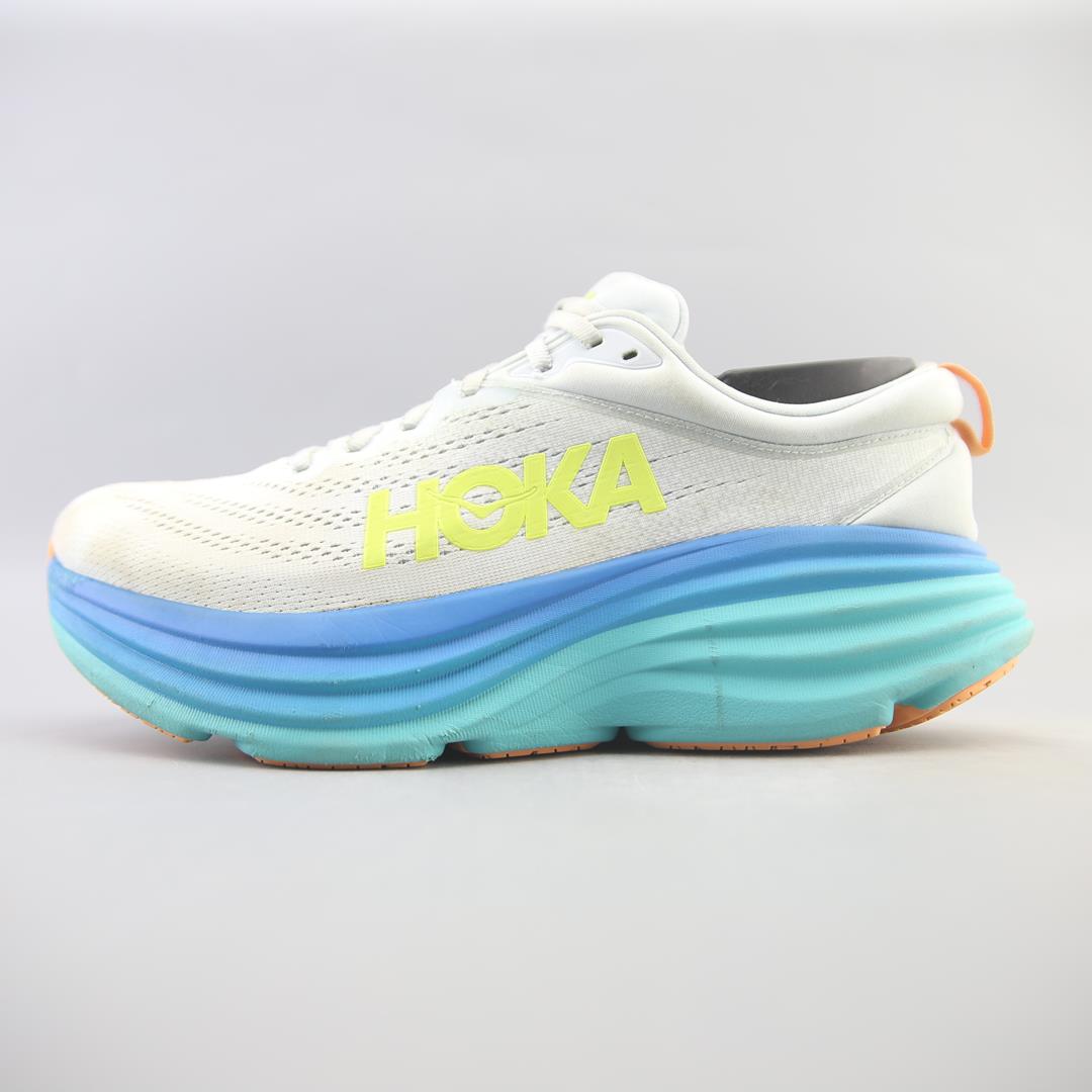HOKA ONE ONE BONDI 8