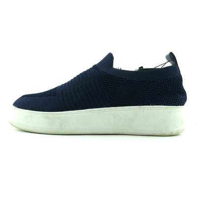 STEVE MADDEN .