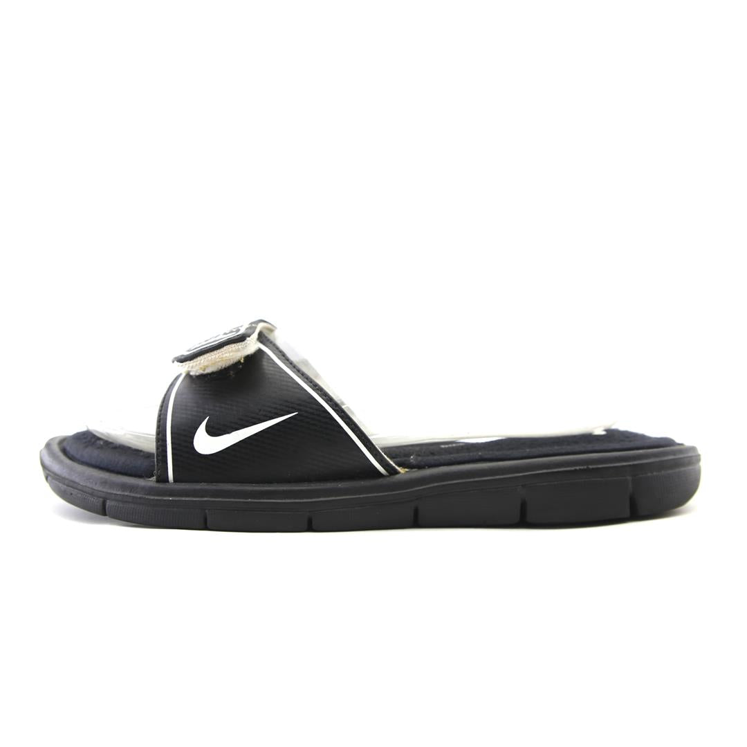 NIKE COMFORT FOOTBED