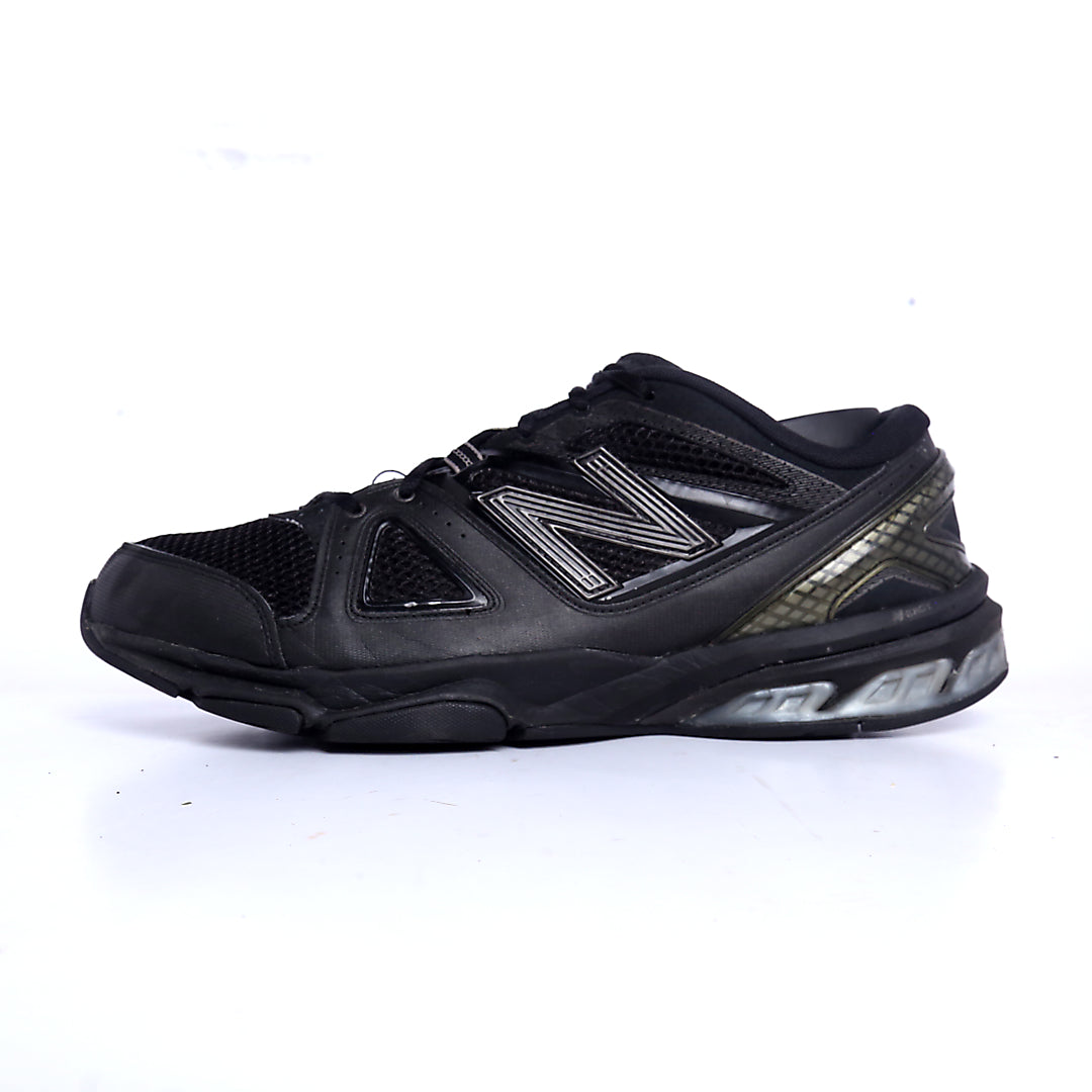 NEW BALANCE 1012
