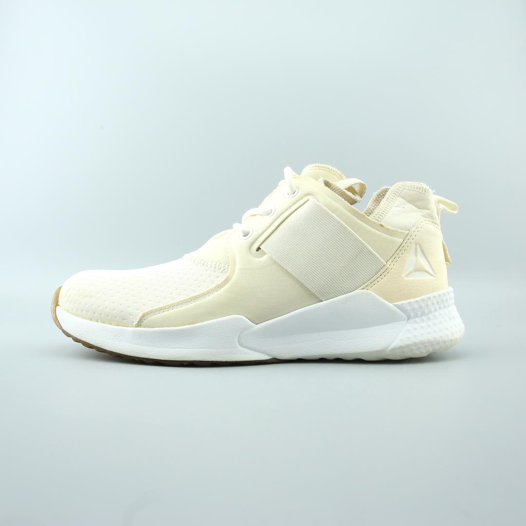 REEBOK GURESU 10