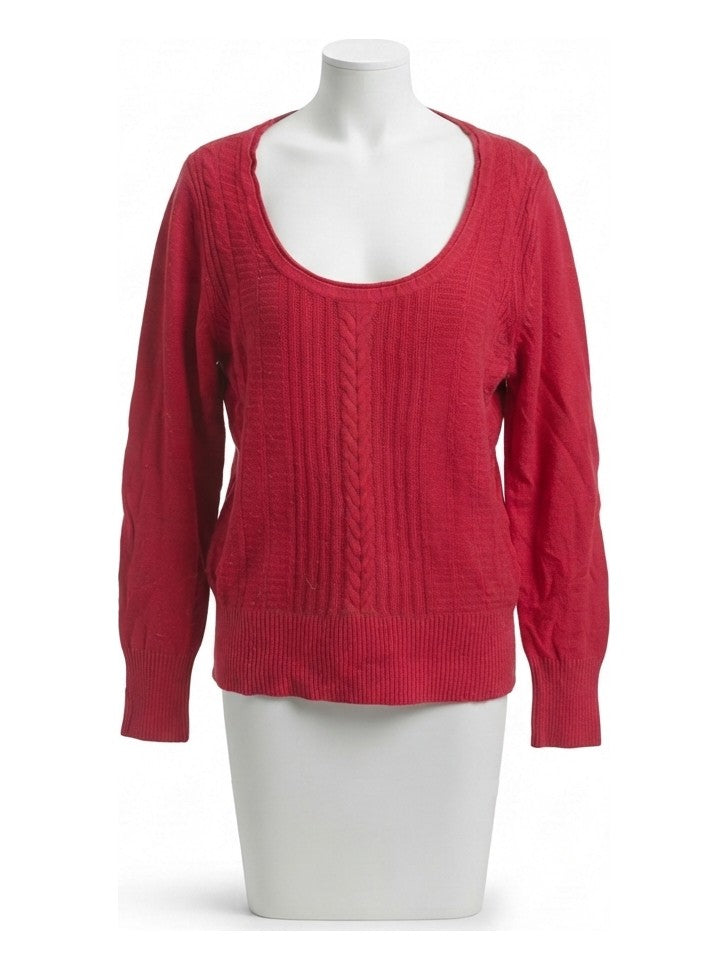 Preloved DKNY women's sweater, size M, on a mannequin
