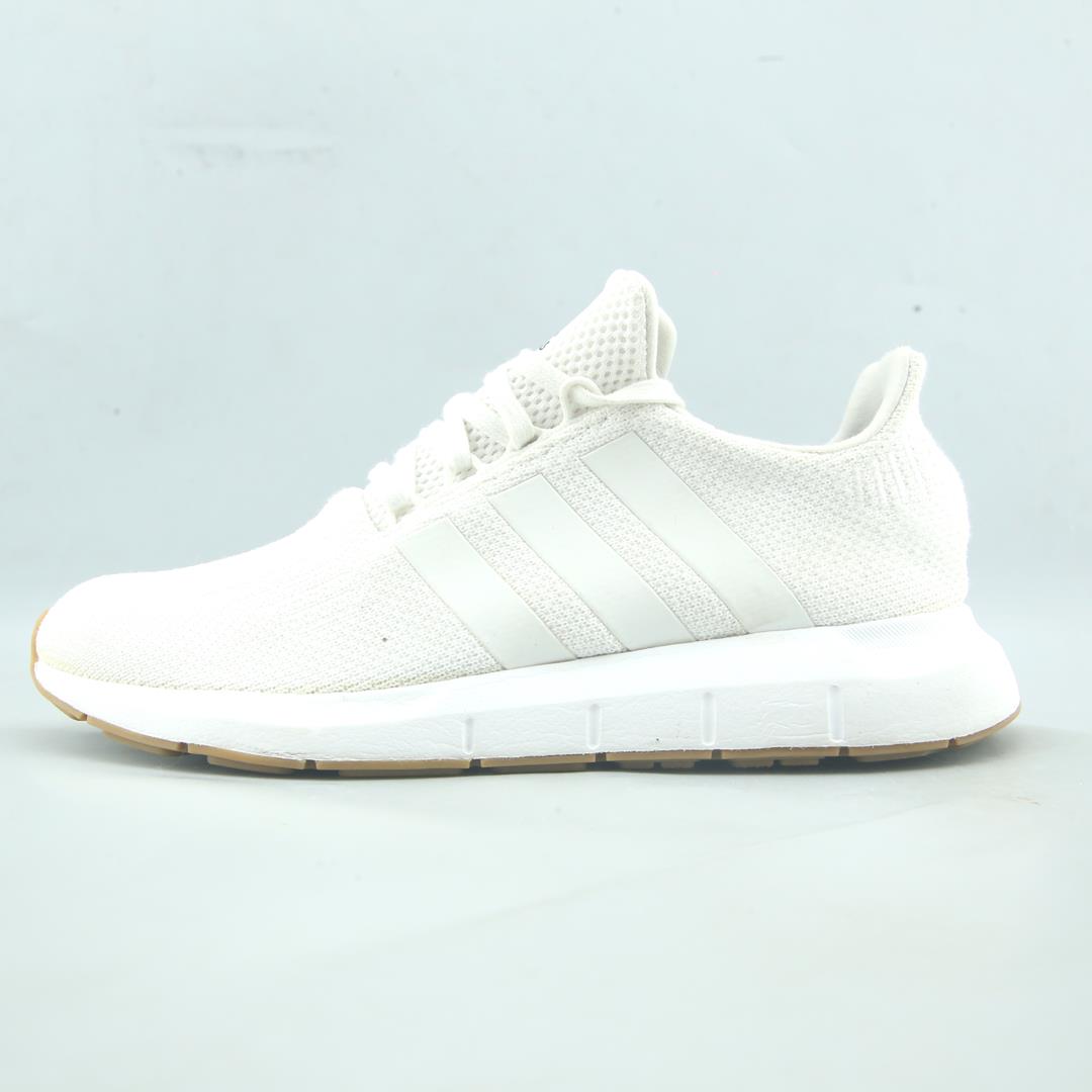 ADIDAS  SWIFT RUN 1.0