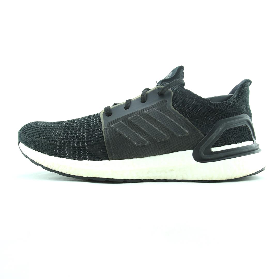 ADIDAS ULTRA BOOST 21