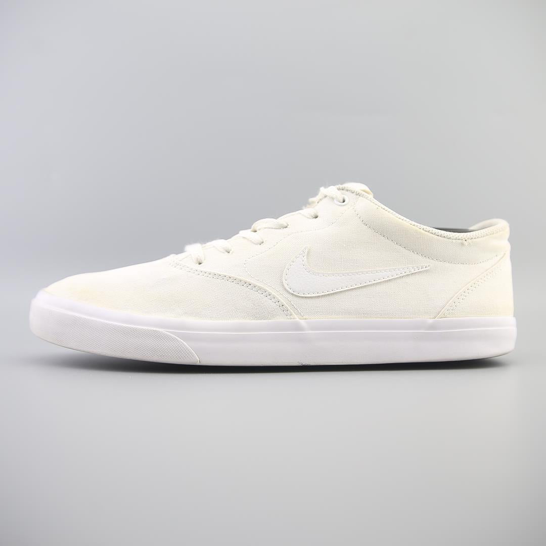 NIKE SB CHARGE CANVAS