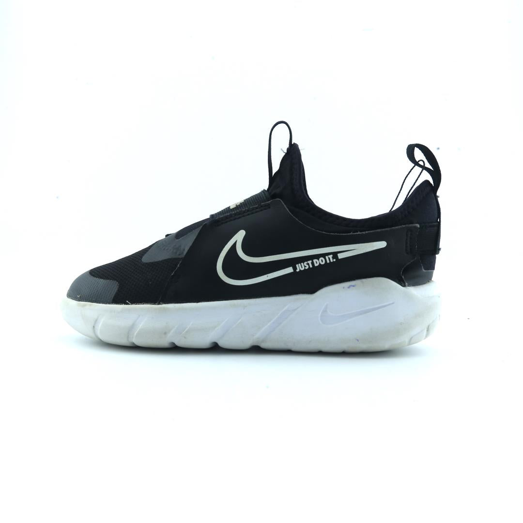 NIKE FLEX RUNNER 2