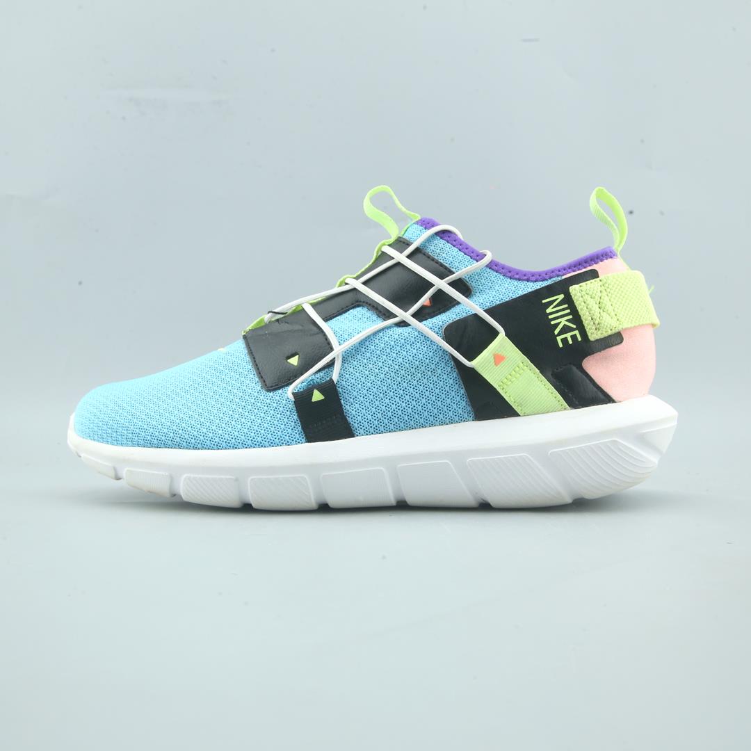 NIKE VORTAK