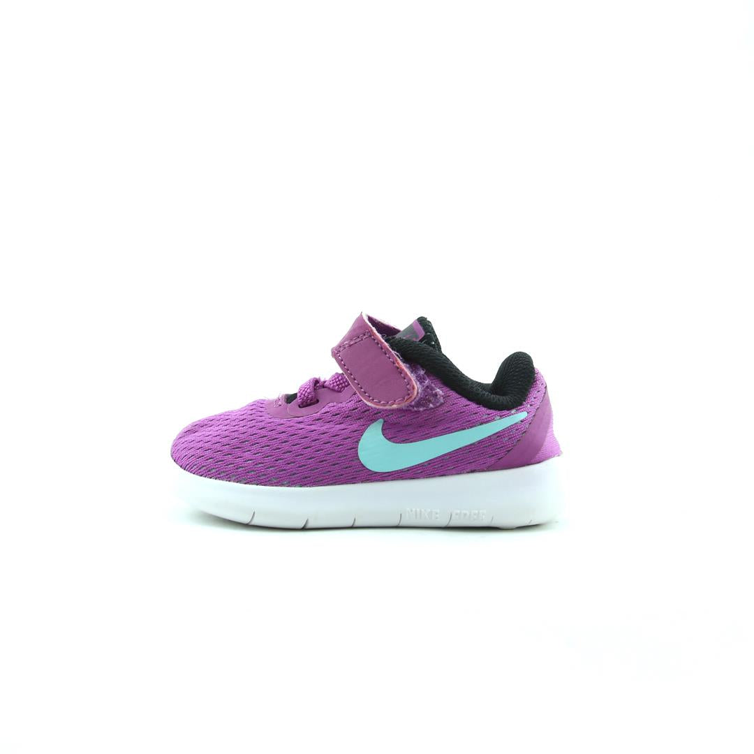 NIKE FREE RN