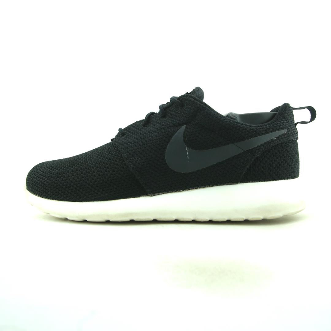 NIKE ROSHE 1