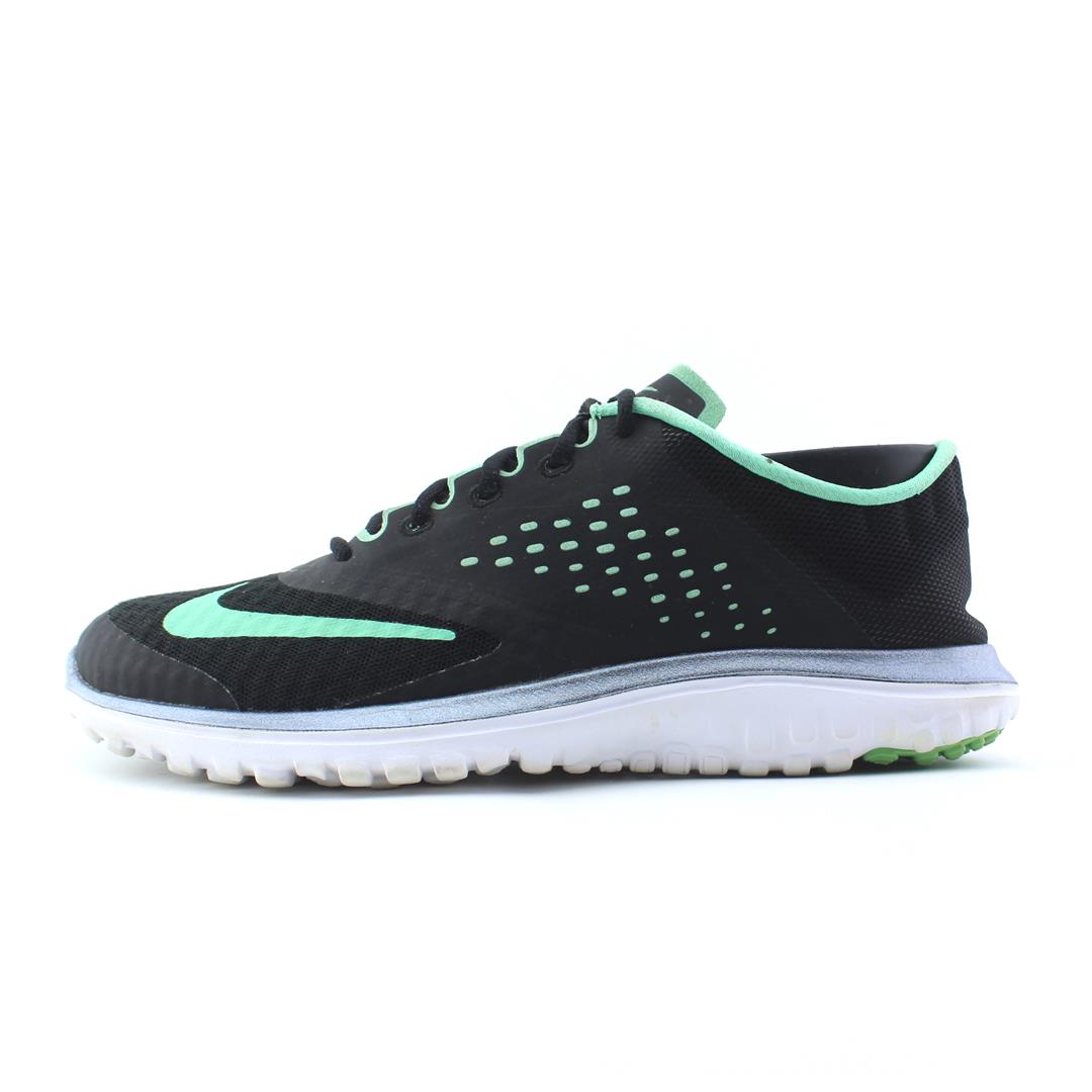 NIKE FS LITE RUN 3