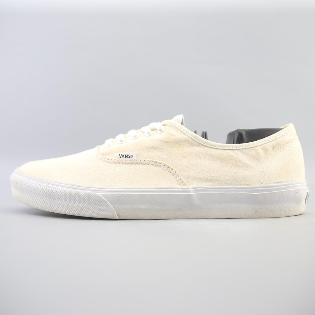 VANS AUTHENTIC