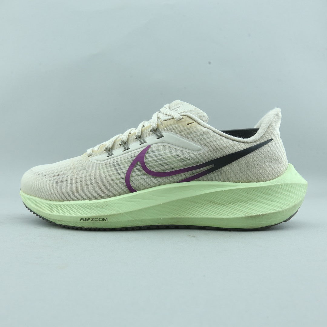 NIKE AIR ZOOM PEGASUS 39