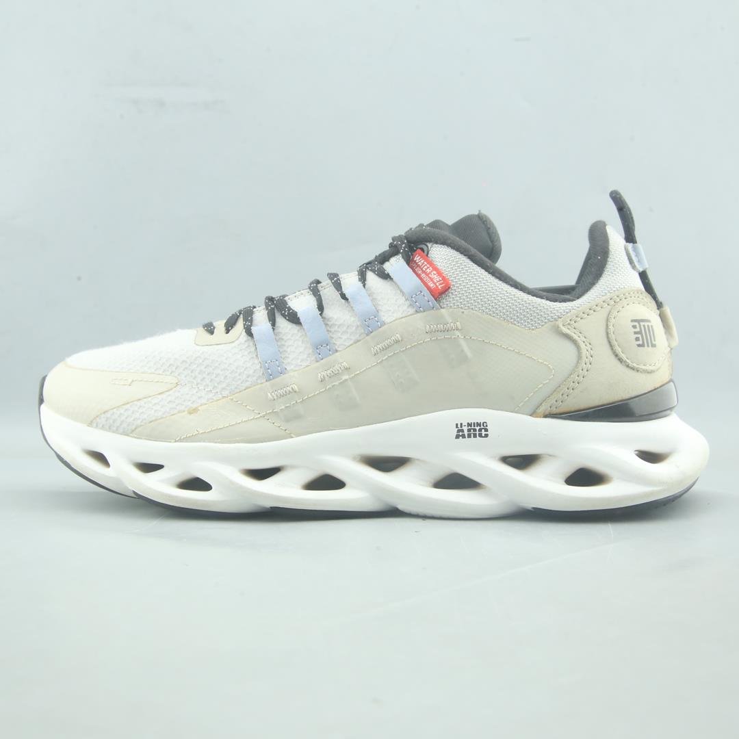 LI-NING ARC