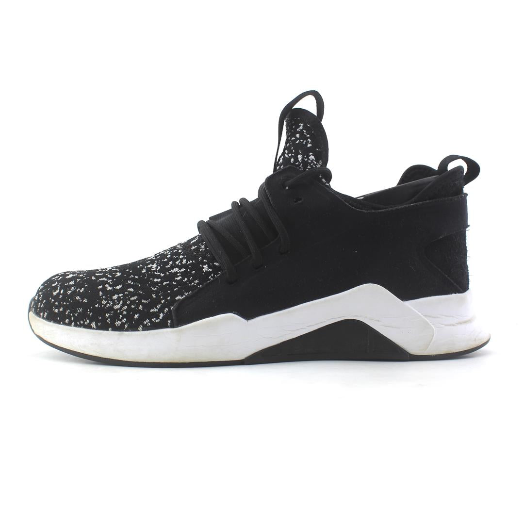REEBOK  GURESU 2.0