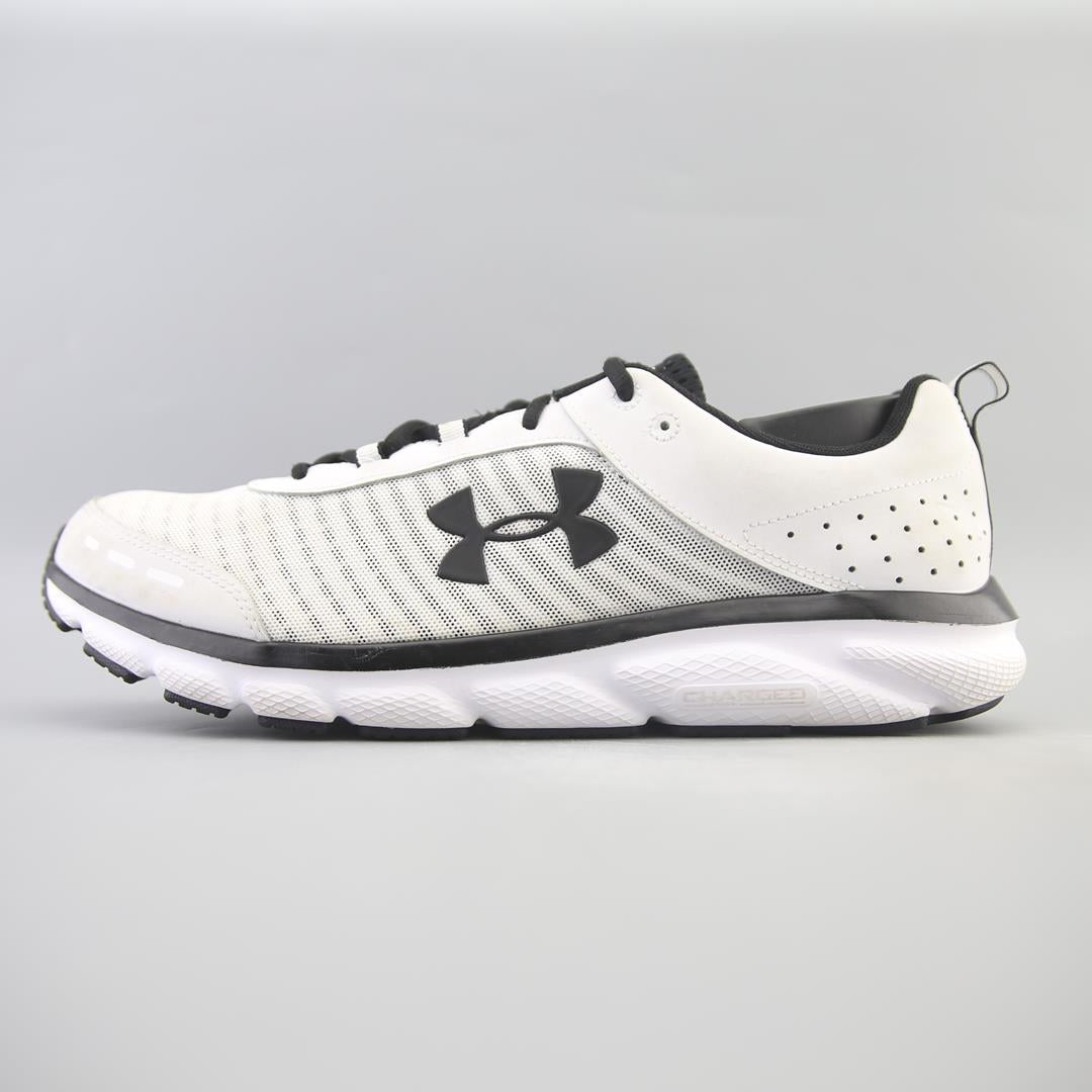 UNDER ARMOUR CHARGED ASSERT 8