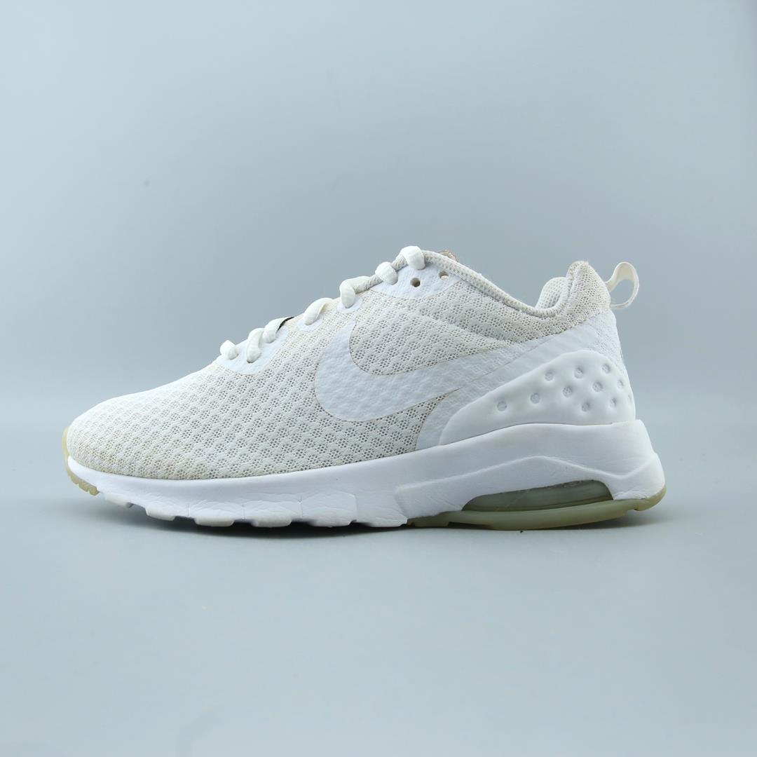 NIKE AIR MAX MOTION LOW