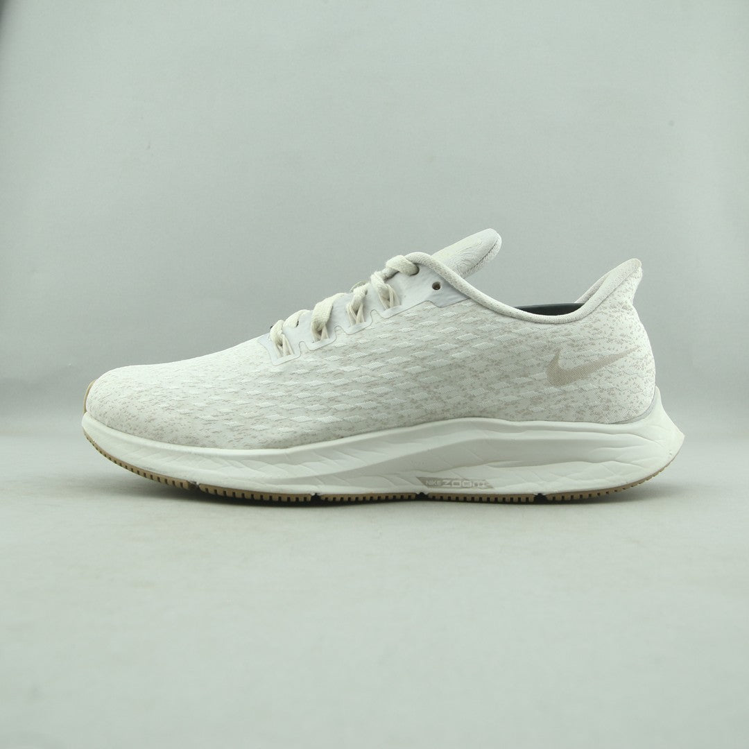 NIKE  AIR ZOOM PEGASUS 35