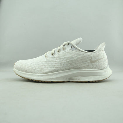 NIKE  AIR ZOOM PEGASUS 35