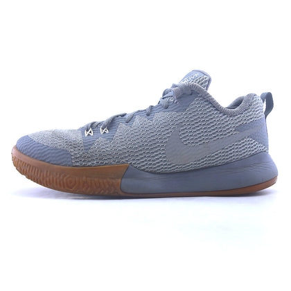 NIKE  ZOOM LIVE 2
