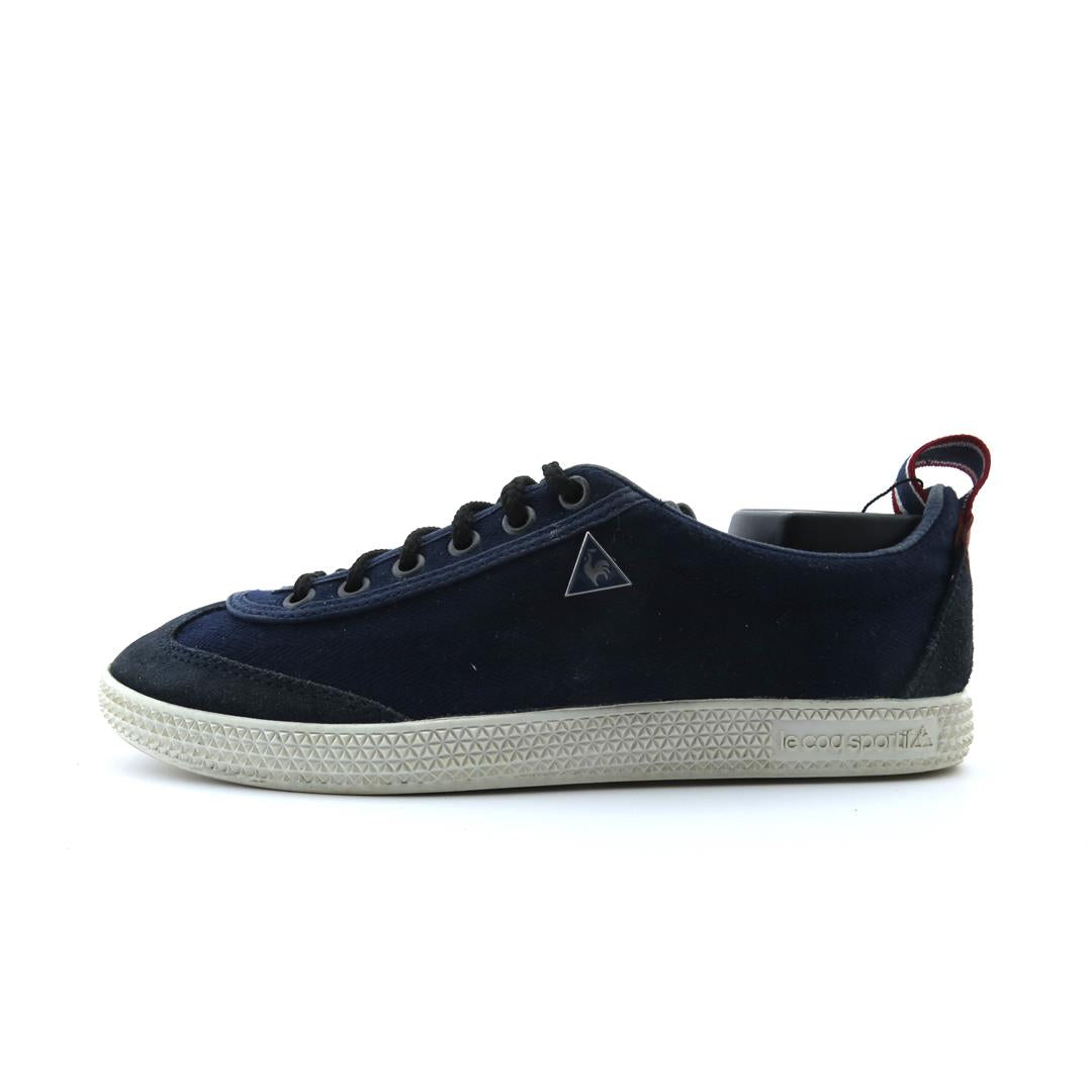 LE COQ SPORTIF .