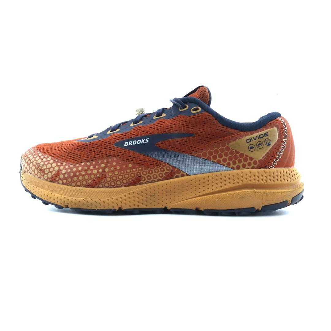 BROOKS DIVIDE 3