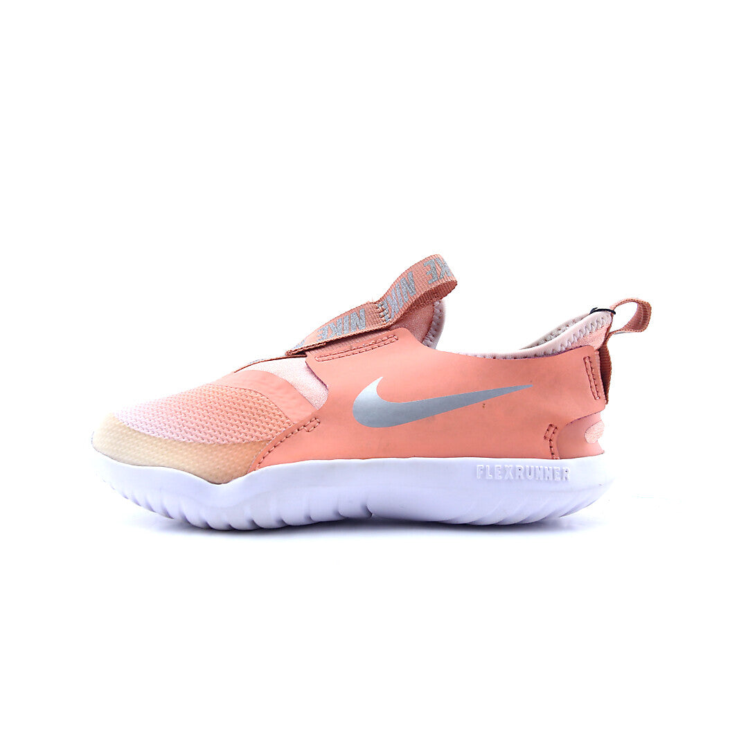 NIKE FLEX RUNNER