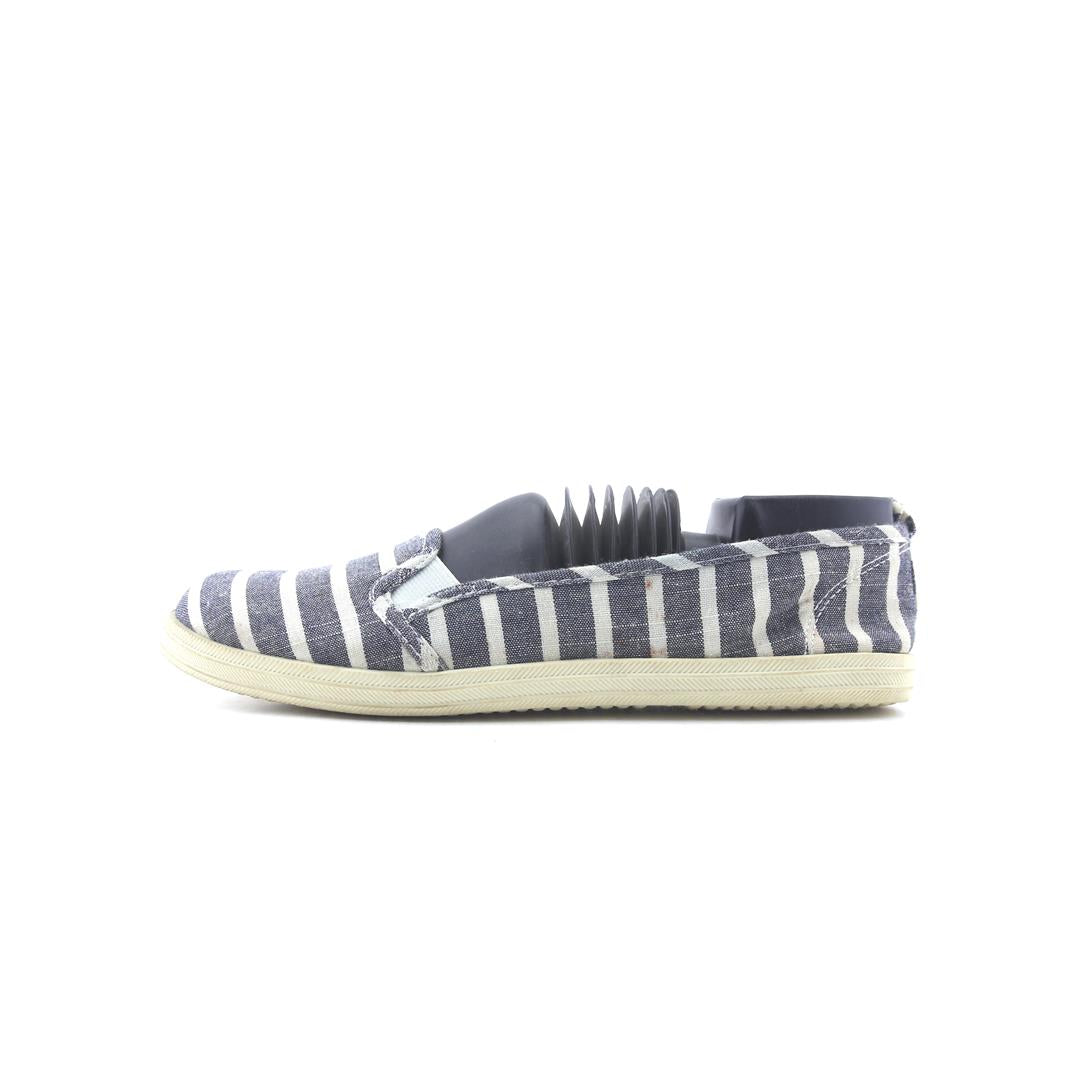 buy-american-brand-shoes-online-in-pakistan-khazanay-pk