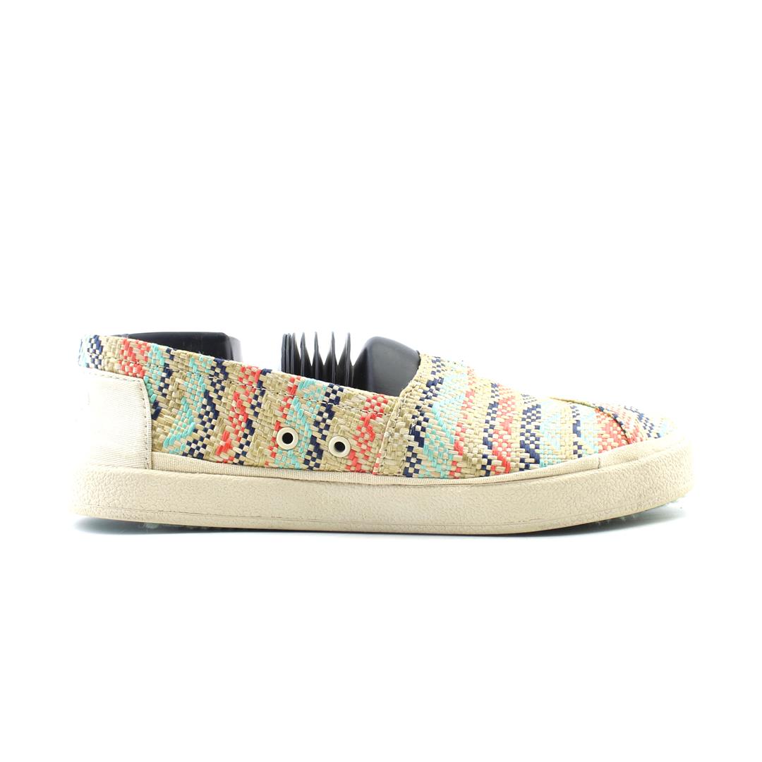 TOMS .