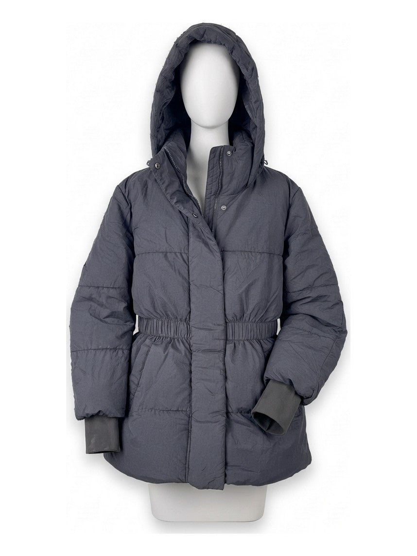 Preloved GAP women's parka, size M, on a mannequin