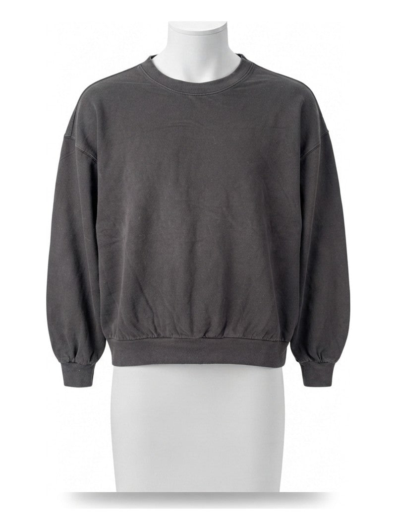 Preloved H&M men's sweatshirt, size M, on a mannequin