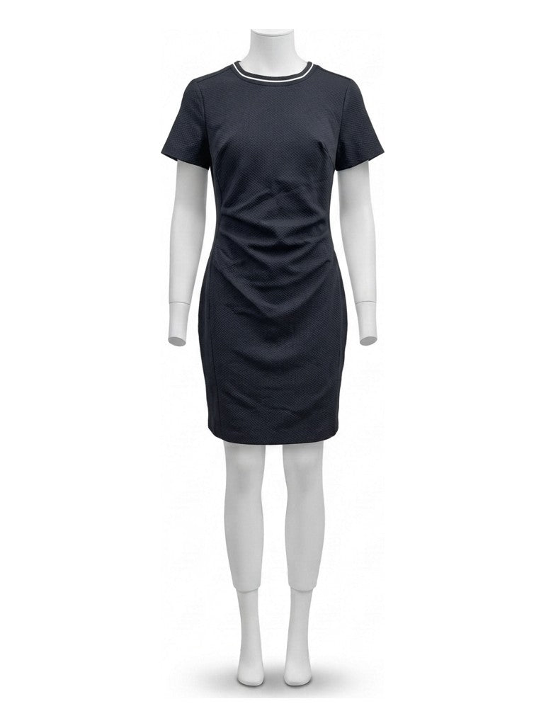 Preloved Joe Fresh women's dress, size S, on a mannequin