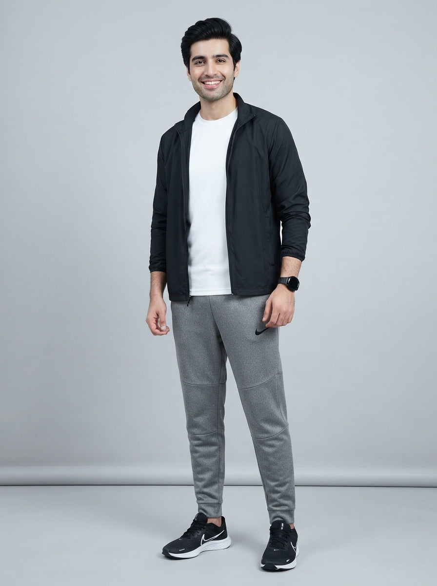 Preloved Nike men's sports trouser, size M, worn by a model, styled