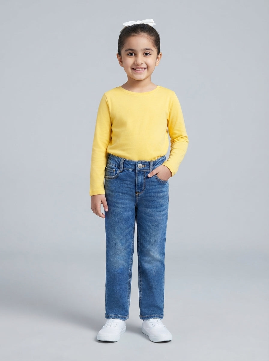 Preloved Old Navy girls' jeans, size 3-4Y, worn by a model, styled